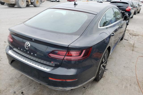 фото Volkswagen ARTEON SE
