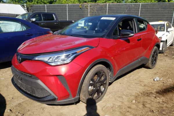 фото TOYOTA C-HR XLE