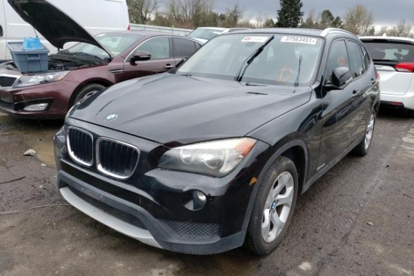 фото BMW X1 SDRIVE28I