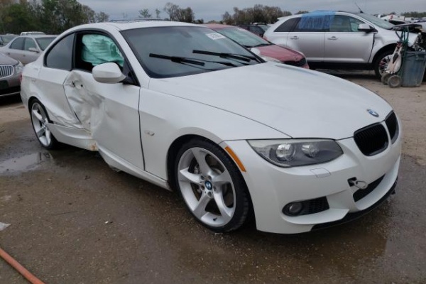 фото BMW 335 I