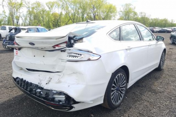 фото Ford Fusion TITANIUM