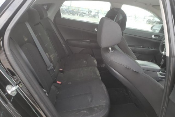 фото KIA Optima LX