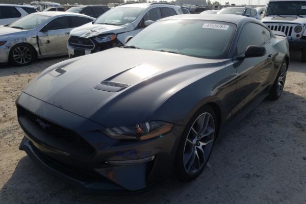 фото Ford Mustang