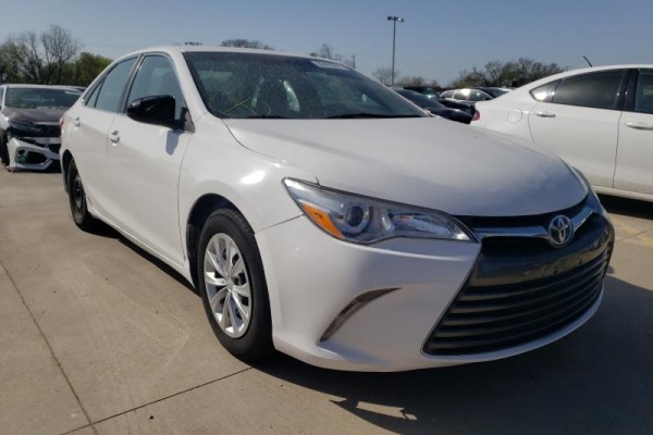 фото Toyota Camry HYBRID