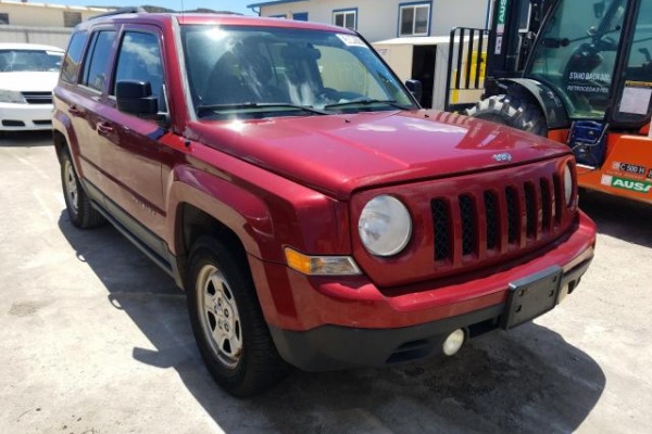 фото jeep PATRIOT SPORT