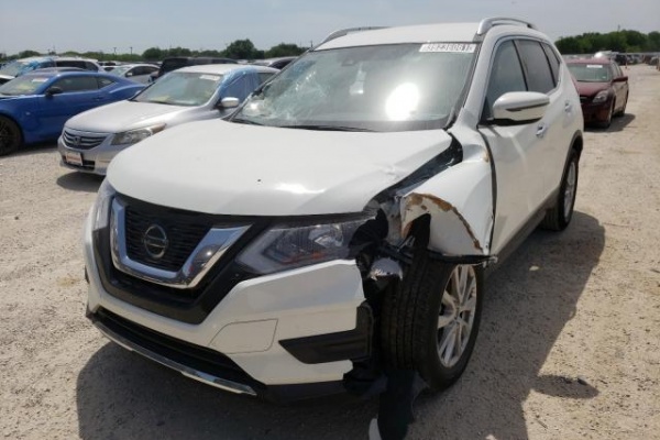 фото Nissan ROGUE S
