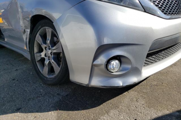 фото TOYOTA SIENNA SPORT