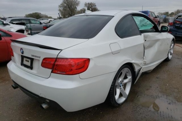 фото BMW 335 I