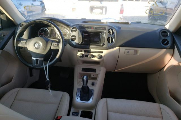 фото VOLKSWAGEN TIGUAN S