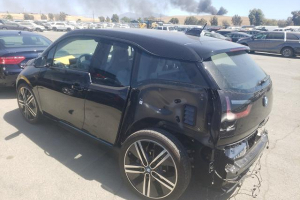 фото BMW I3 REX