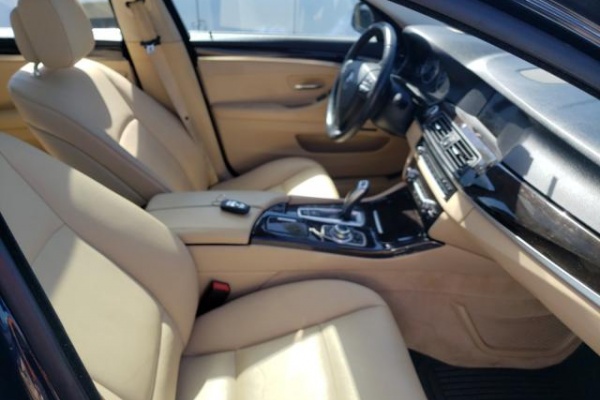 фото BMW 528 XI