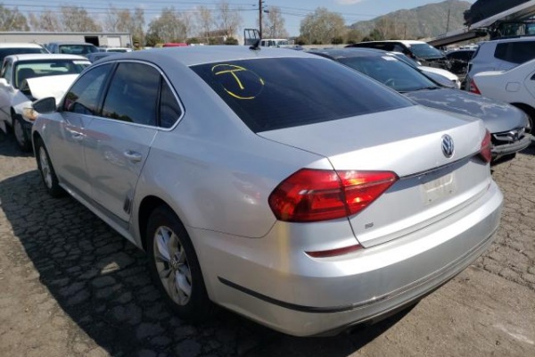 фото Volkswagen Passat S