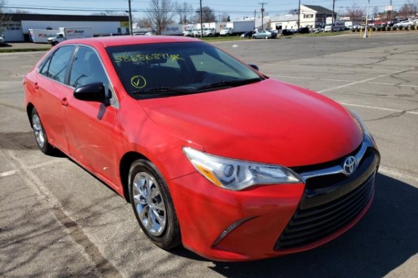 фото Toyota Camry HYBRID