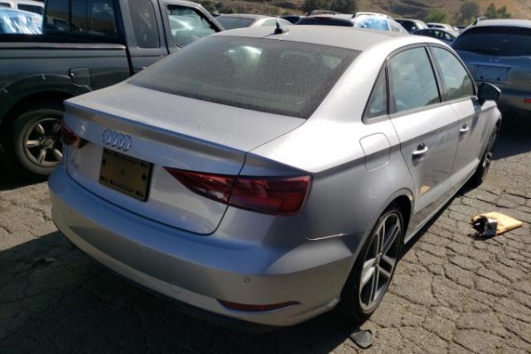 фото Audi A3 Premium