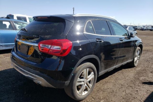 фото Mercedes-benz GLA 250 AMG