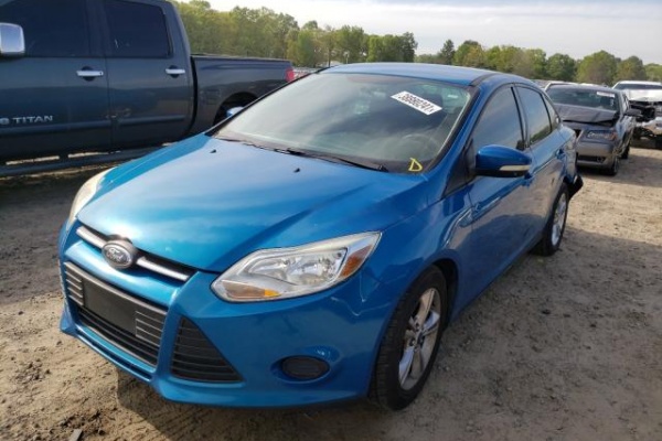 фото Ford Focus SE