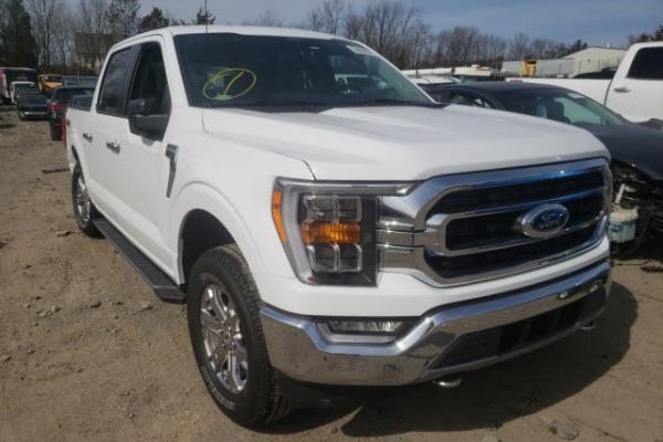 фото Ford F-150 Super Crew