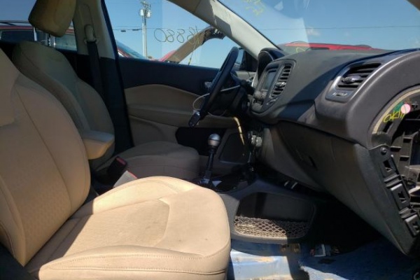 фото jeep  COMPASS SPORT