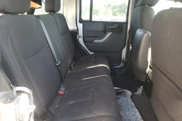 фото JEEP WRANGLER UNLIMITED SPORT