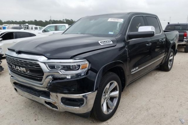 фото RAM 1500 LIMITED