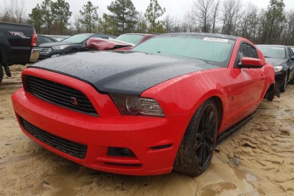 фото Ford Mustang