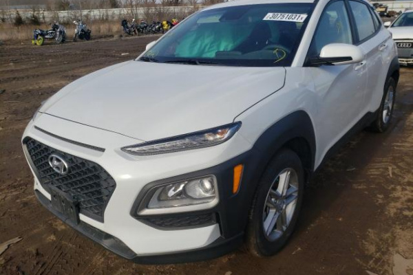 фото HYUNDAI KONA SE