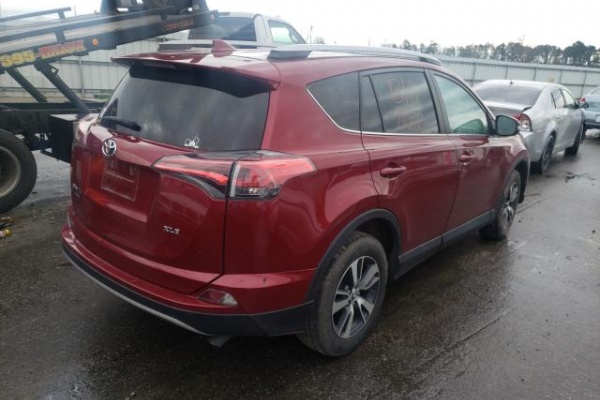 фото Toyota RAV4 ADVENTURE