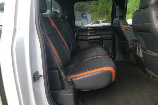 фото Ford F-150 RAPTOR